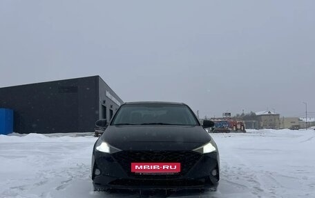 Hyundai Solaris II рестайлинг, 2021 год, 1 100 000 рублей, 9 фотография