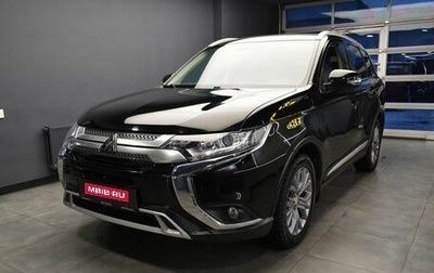 Mitsubishi Outlander III рестайлинг 3, 2019 год, 2 235 000 рублей, 1 фотография