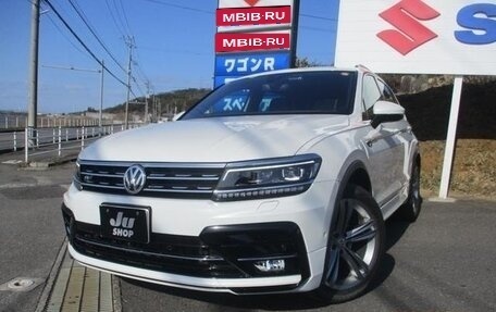 Volkswagen Tiguan II, 2017 год, 1 660 006 рублей, 1 фотография