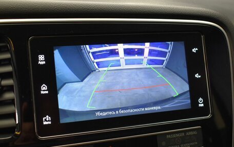 Mitsubishi Outlander III рестайлинг 3, 2019 год, 2 235 000 рублей, 18 фотография