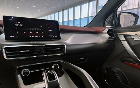 Geely Coolray I, 2021 год, 1 800 000 рублей, 26 фотография