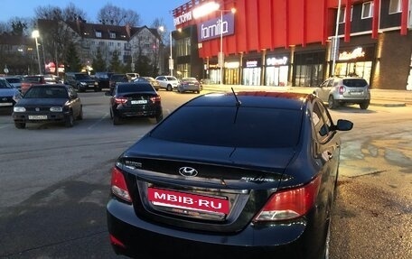 Hyundai Solaris II рестайлинг, 2015 год, 959 000 рублей, 5 фотография