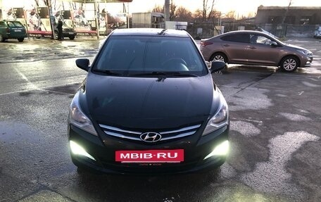 Hyundai Solaris II рестайлинг, 2015 год, 959 000 рублей, 10 фотография