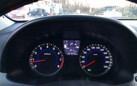 Hyundai Solaris II рестайлинг, 2015 год, 959 000 рублей, 27 фотография