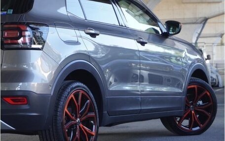 Volkswagen T-Cross I, 2021 год, 1 290 000 рублей, 9 фотография