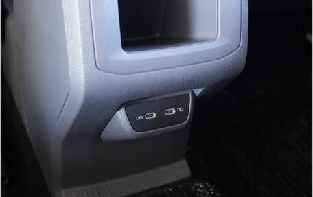 Volkswagen T-Cross I, 2021 год, 1 290 000 рублей, 17 фотография