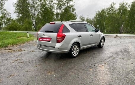 KIA cee'd I рестайлинг, 2009 год, 685 000 рублей, 2 фотография