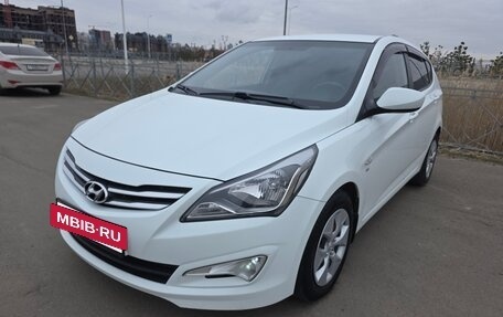 Hyundai Solaris II рестайлинг, 2014 год, 950 000 рублей, 2 фотография