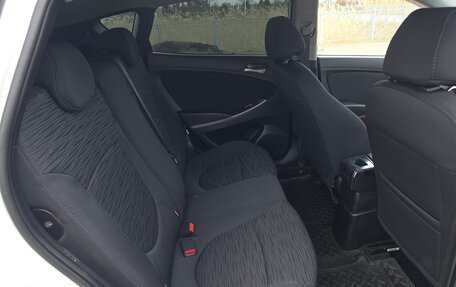 Hyundai Solaris II рестайлинг, 2014 год, 950 000 рублей, 17 фотография