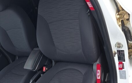 Hyundai Solaris II рестайлинг, 2014 год, 950 000 рублей, 13 фотография