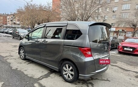 Honda Freed I, 2010 год, 1 099 000 рублей, 6 фотография