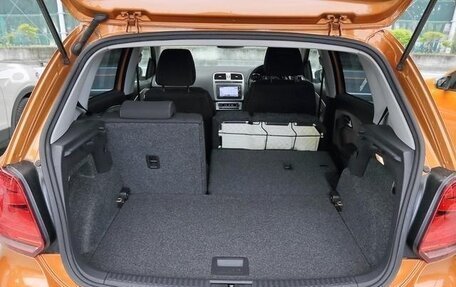 Volkswagen Polo VI (EU Market), 2017 год, 1 060 000 рублей, 29 фотография