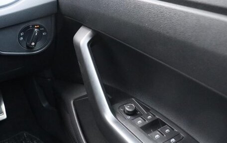 Volkswagen Polo VI (EU Market), 2022 год, 1 680 000 рублей, 28 фотография