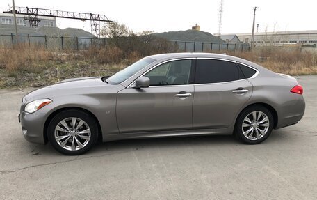 Infiniti Q70 I, 2013 год, 9 фотография