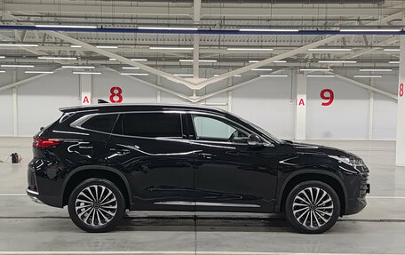 CheryExeed TXL, 2023 год, 2 650 000 рублей, 5 фотография