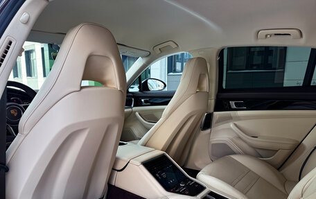 Porsche Panamera II рестайлинг, 2017 год, 5 390 000 рублей, 25 фотография