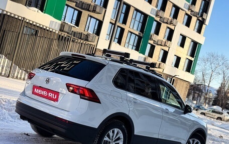 Volkswagen Tiguan II, 2018 год, 2 320 000 рублей, 5 фотография