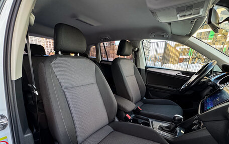 Volkswagen Tiguan II, 2018 год, 2 320 000 рублей, 27 фотография