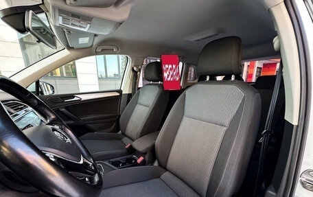 Volkswagen Tiguan II, 2018 год, 2 320 000 рублей, 28 фотография