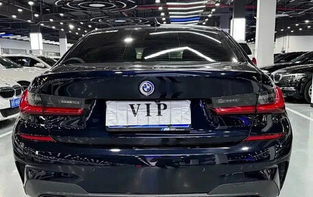 BMW 3 серия, 2021 год, 2 750 001 рублей, 5 фотография