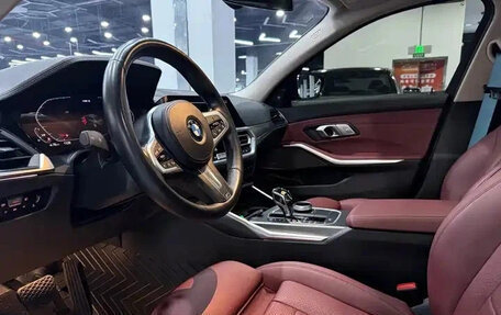 BMW 3 серия, 2021 год, 2 750 001 рублей, 11 фотография