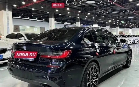 BMW 3 серия, 2021 год, 2 750 001 рублей, 4 фотография