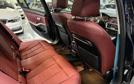 BMW 3 серия, 2021 год, 2 750 001 рублей, 18 фотография