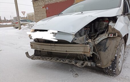 Ford Fiesta, 2016 год, 380 000 рублей, 4 фотография