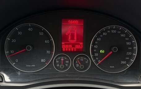 Volkswagen Golf V, 2008 год, 499 999 рублей, 13 фотография