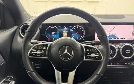 Mercedes-Benz GLA, 2022 год, 2 600 008 рублей, 8 фотография