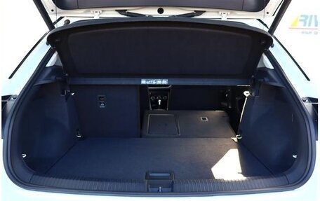 Volkswagen T-Roc I, 2021 год, 1 670 000 рублей, 16 фотография