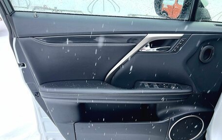 Lexus RX IV рестайлинг, 2019 год, 5 100 000 рублей, 12 фотография