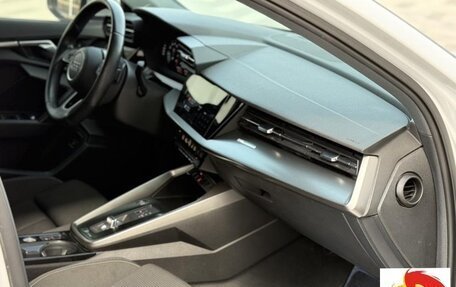 Audi A3, 2021 год, 1 700 000 рублей, 10 фотография