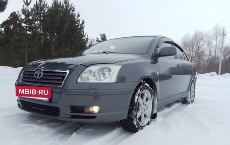 Toyota Avensis III рестайлинг, 2004 год, 770 000 рублей, 15 фотография