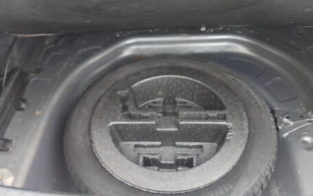 Toyota Avensis III рестайлинг, 2004 год, 770 000 рублей, 24 фотография