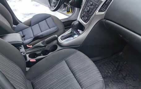 Opel Astra J, 2011 год, 440 000 рублей, 8 фотография