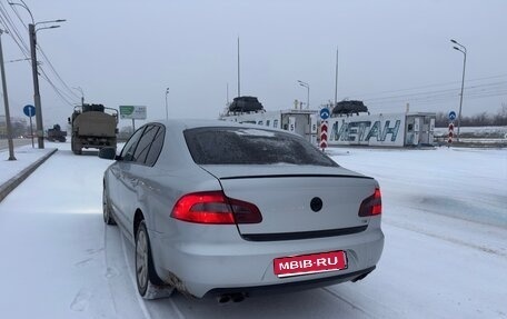 Skoda Superb III рестайлинг, 2013 год, 1 300 000 рублей, 1 фотография