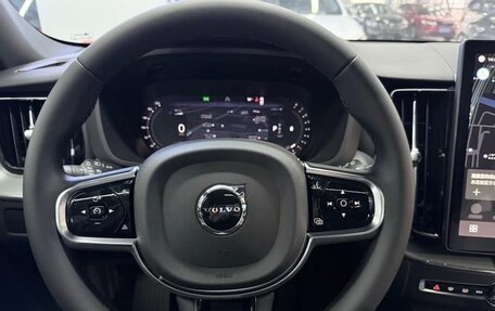 Volvo XC60 II, 2025 год, 4 930 000 рублей, 13 фотография