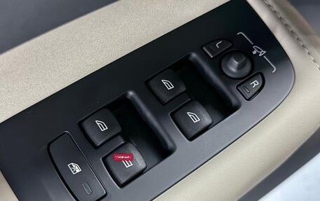 Volvo XC60 II, 2025 год, 4 930 000 рублей, 10 фотография