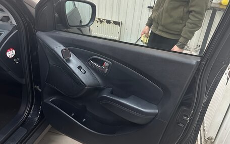 Hyundai ix35 I рестайлинг, 2013 год, 1 500 000 рублей, 15 фотография