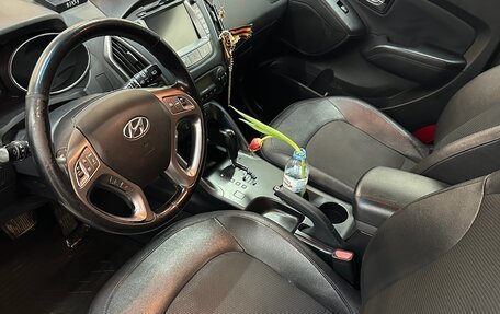 Hyundai ix35 I рестайлинг, 2013 год, 1 500 000 рублей, 13 фотография