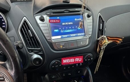 Hyundai ix35 I рестайлинг, 2013 год, 1 500 000 рублей, 9 фотография