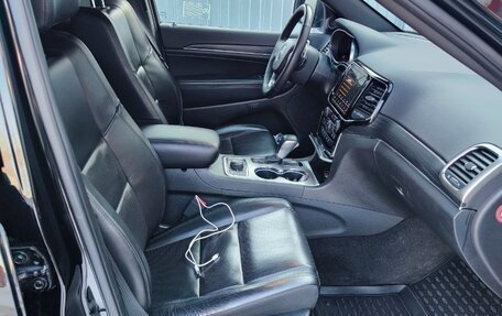 Jeep Grand Cherokee, 2019 год, 4 800 000 рублей, 11 фотография