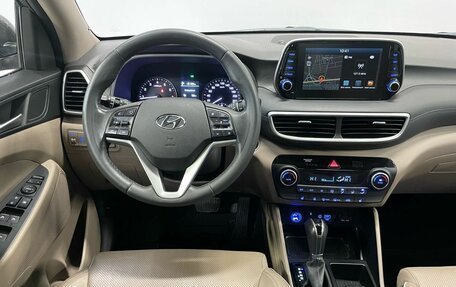 Hyundai Tucson III, 2019 год, 1 990 000 рублей, 13 фотография