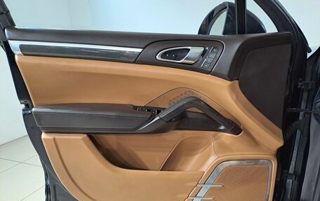 Porsche Cayenne III, 2015 год, 3 990 000 рублей, 16 фотография