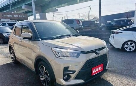 Toyota Raize I, 2022 год, 1 420 000 рублей, 1 фотография