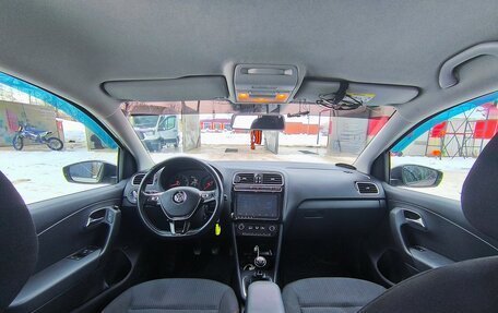 Volkswagen Polo VI (EU Market), 2017 год, 1 200 000 рублей, 5 фотография