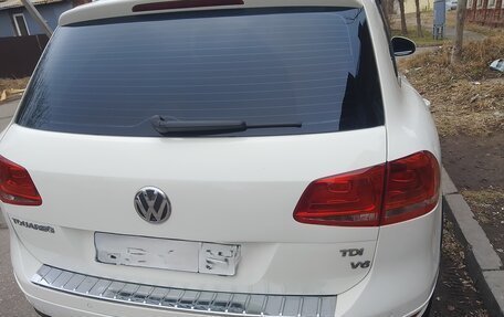 Volkswagen Touareg III, 2011 год, 1 750 000 рублей, 9 фотография