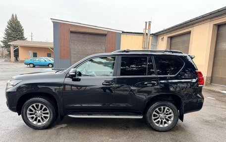 Toyota Land Cruiser Prado 150 рестайлинг 2, 2018 год, 5 700 000 рублей, 5 фотография