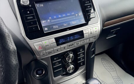 Toyota Land Cruiser Prado 150 рестайлинг 2, 2018 год, 5 700 000 рублей, 11 фотография